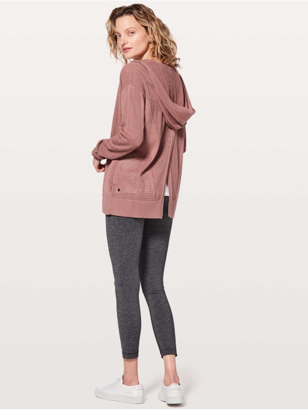 Lululemon Still Movement Wrap
Heathered Quicksand (123) - Picture 2 of 10